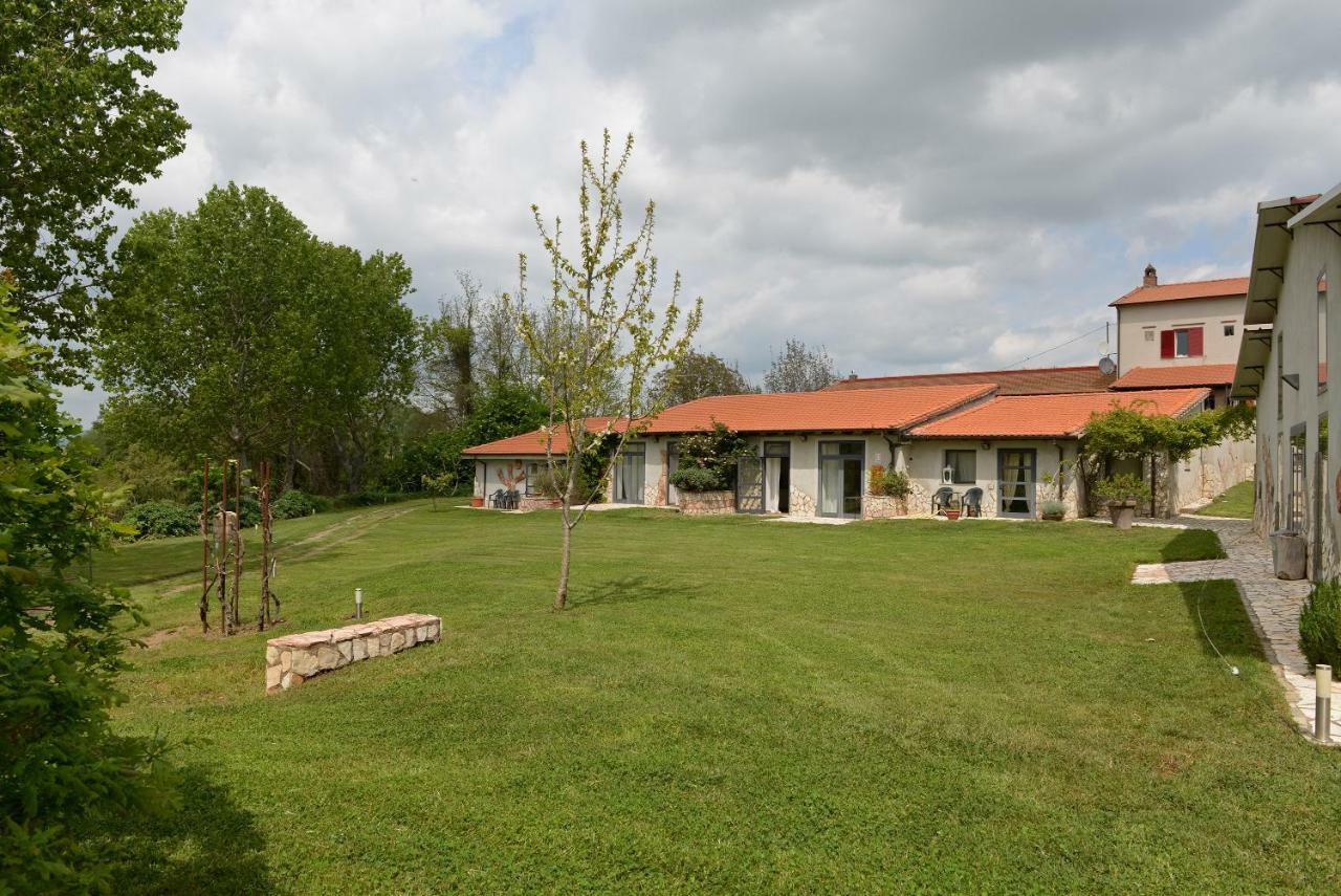 Agriturismo Arte Et Agricoltura Tuscania Luaran gambar
